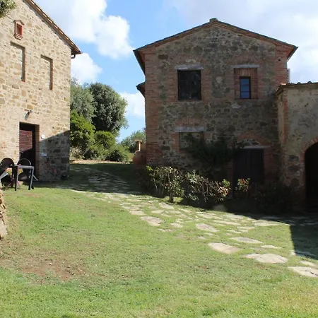 Borgo Cortinova Marrocco ファームステイ