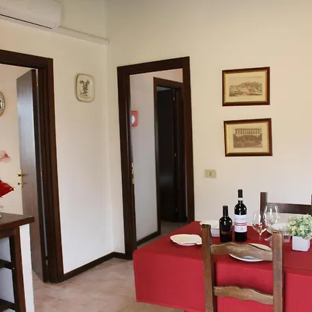 Borgo Cortinova Marrocco ファームステイ *